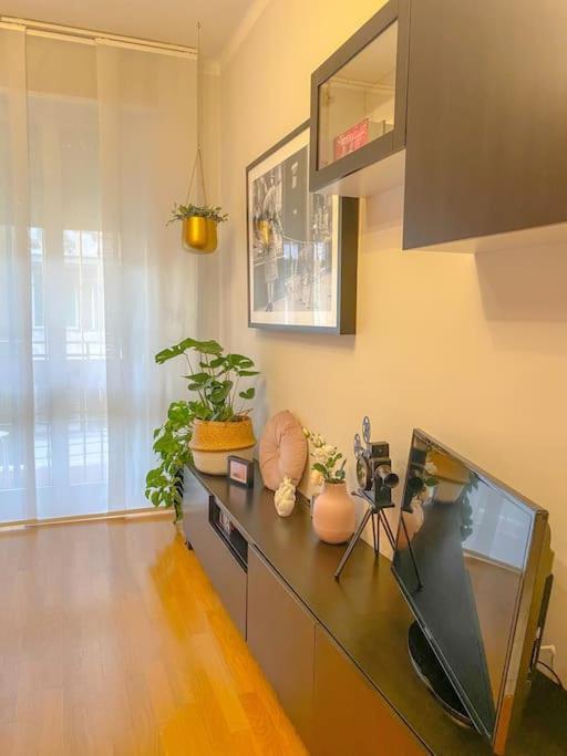 A Casa Di Gin Milanoヴィラ エクステリア 写真